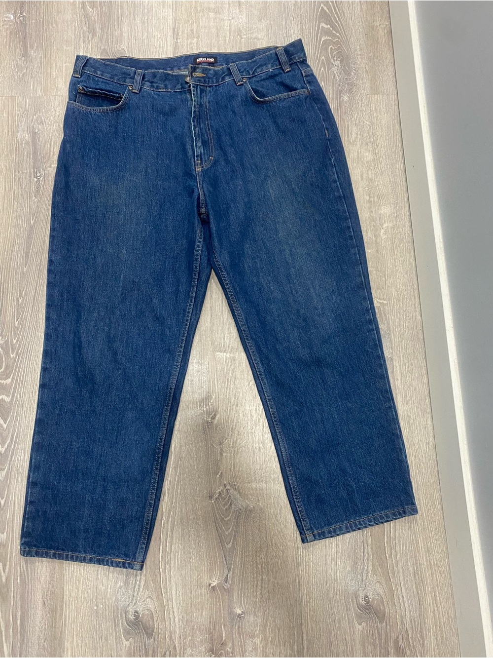 Kirkland Signature Men's Relaxed Fit Jeans in Dark Blue